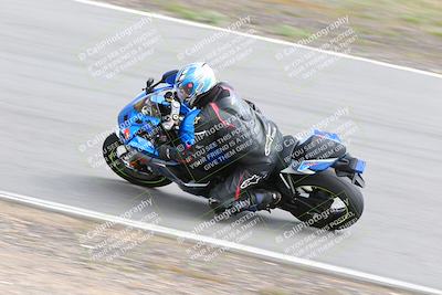 media/Mar-05-2023-TrackXperience (Sun) [[a95d40e56a]]/Group 3/session 2 turn 4/